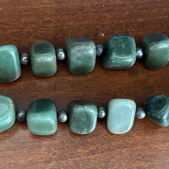 NECKLACE, JADE 1 INCH NUGGETS & STERLING SILVER BEADS OVERSIZE, TAG ON, 22 INCH - Picture 3 of 5